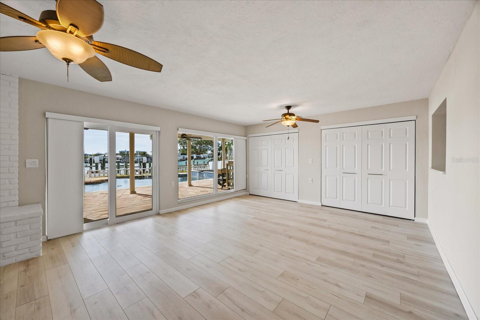 Image 19 of 57 For 7886 9th Avenue S