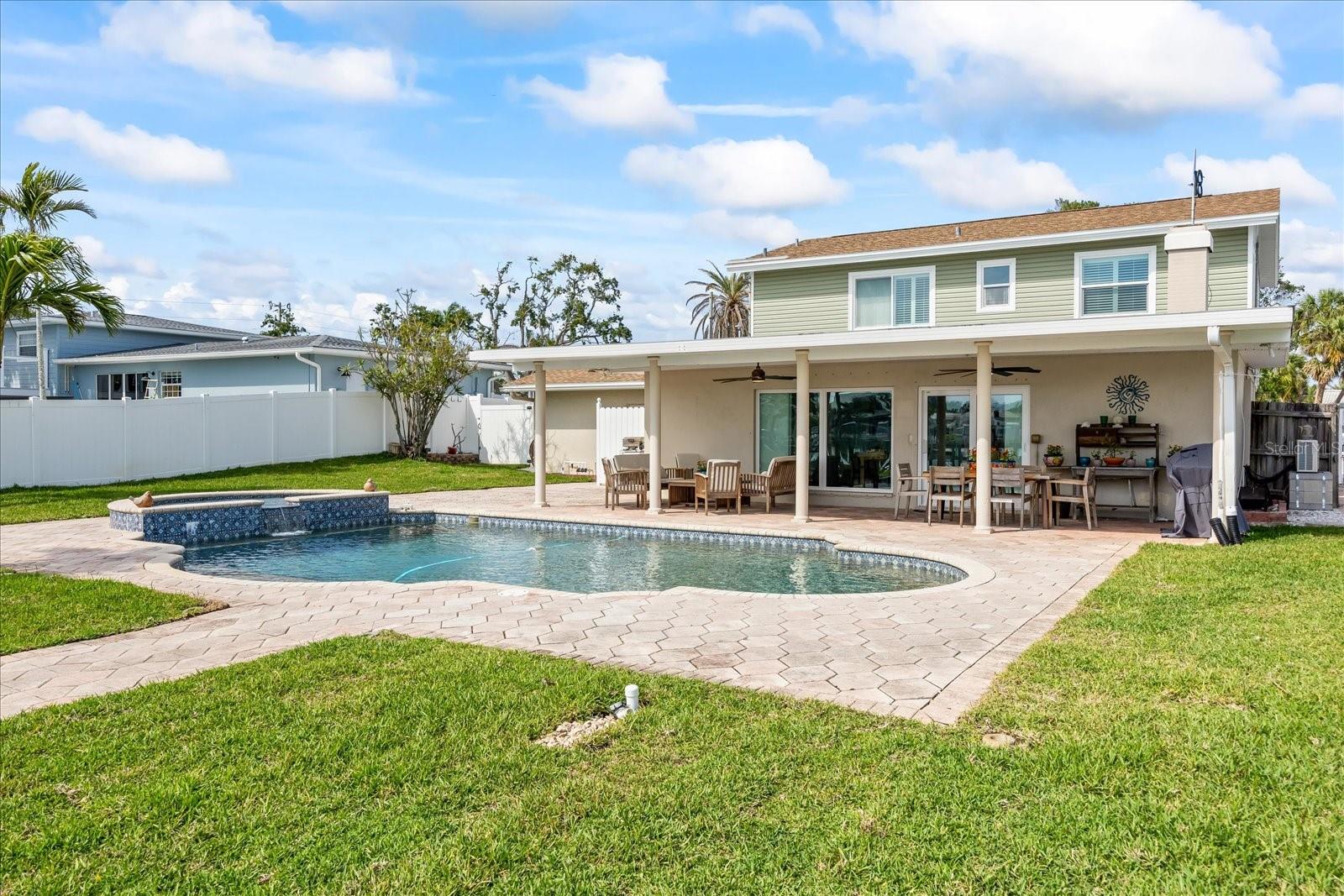 Image 8 of 57 For 7886 9th Avenue S