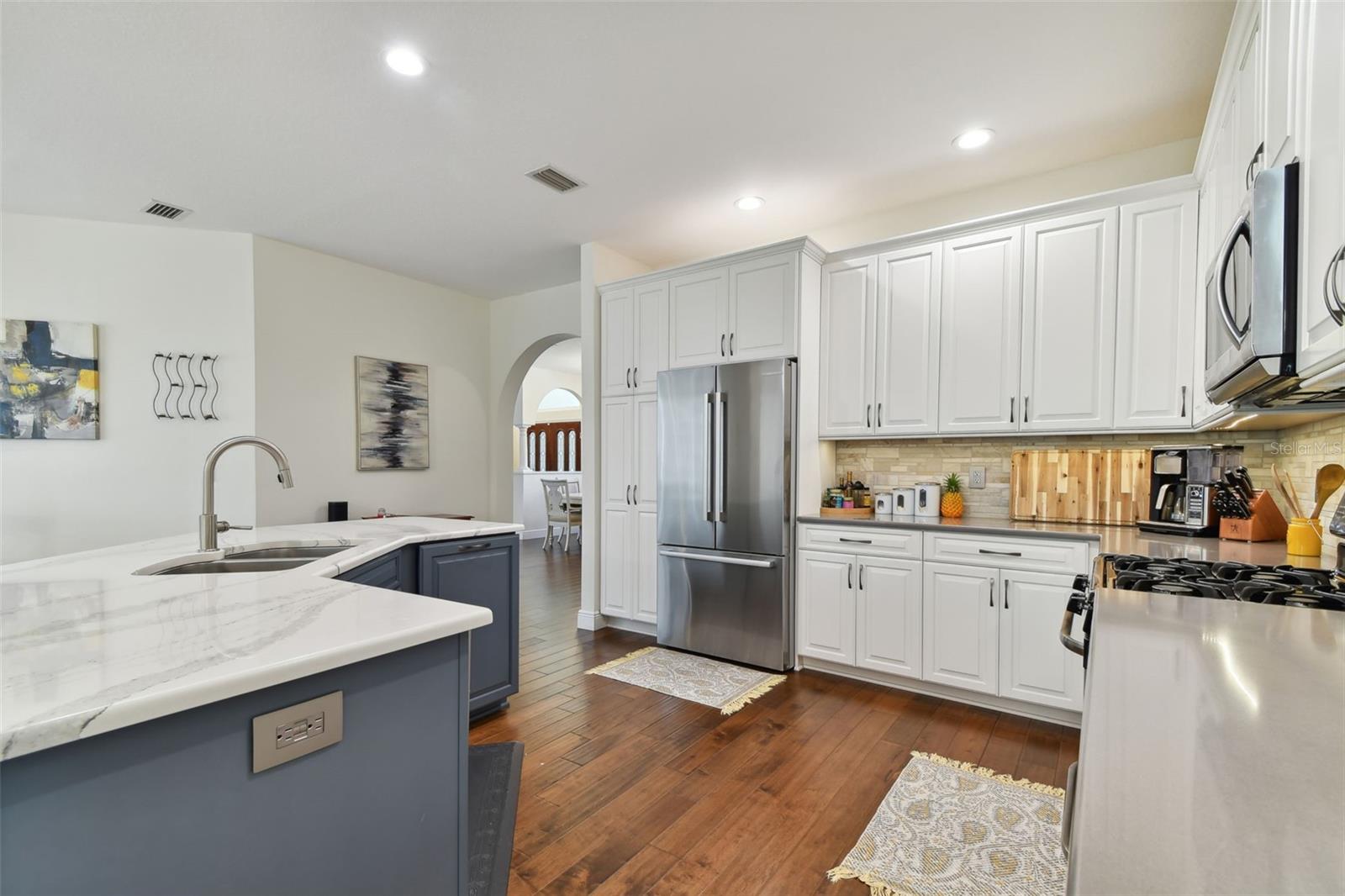 Image 11 of 56 For 2159 Warwick Drive