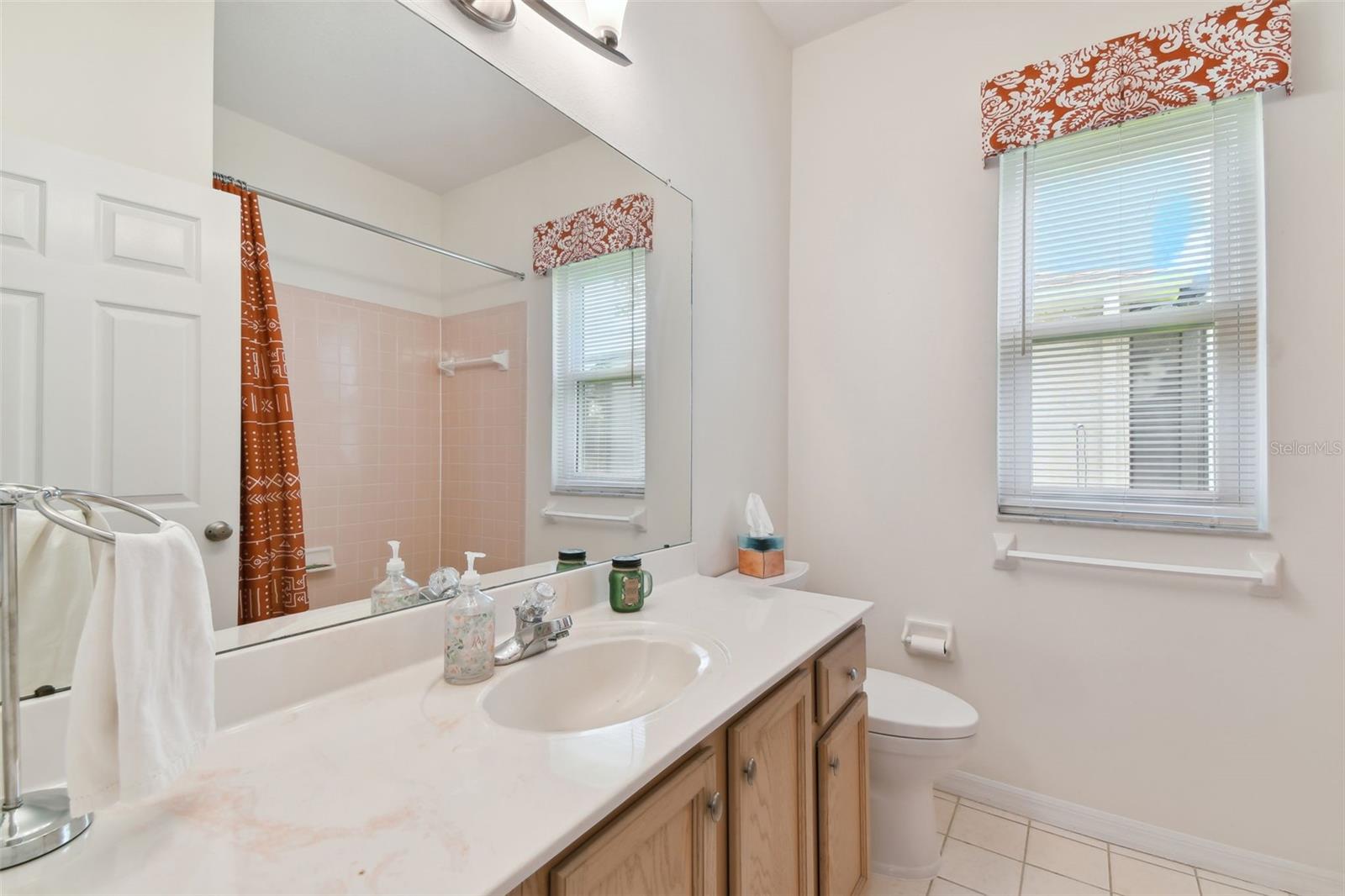 Image 20 of 56 For 2159 Warwick Drive