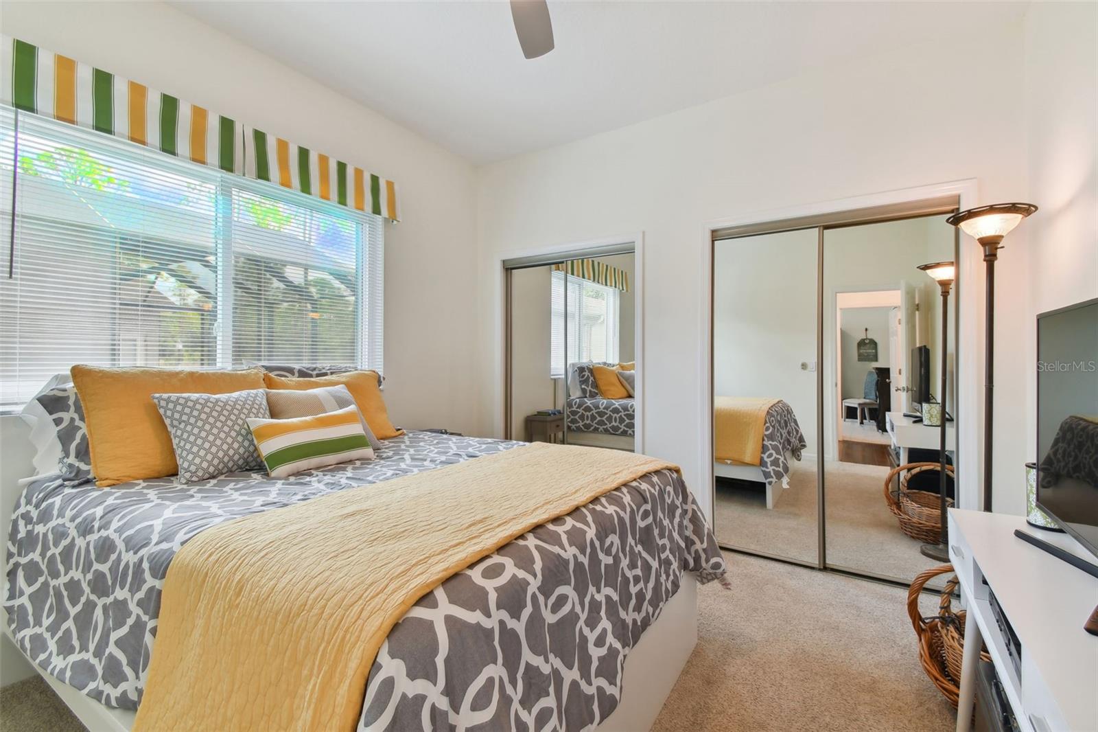 Image 21 of 56 For 2159 Warwick Drive