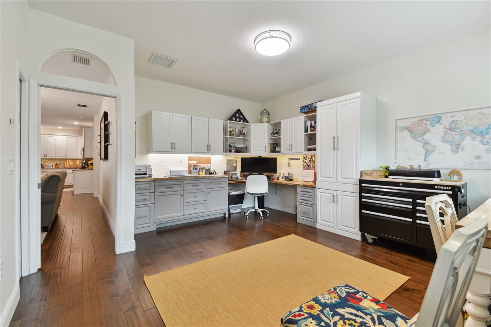 Image 25 of 56 For 2159 Warwick Drive