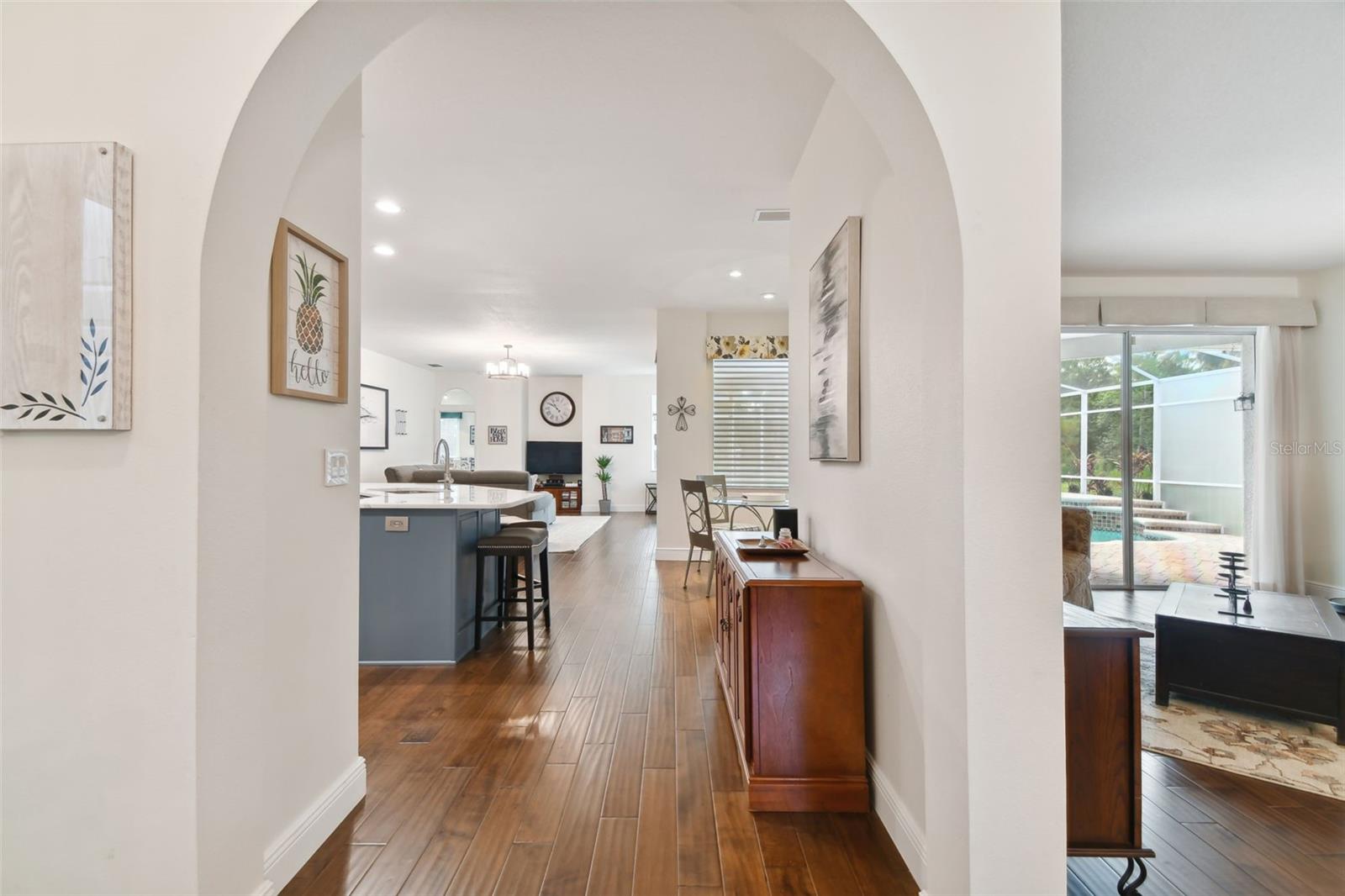 Image 9 of 56 For 2159 Warwick Drive