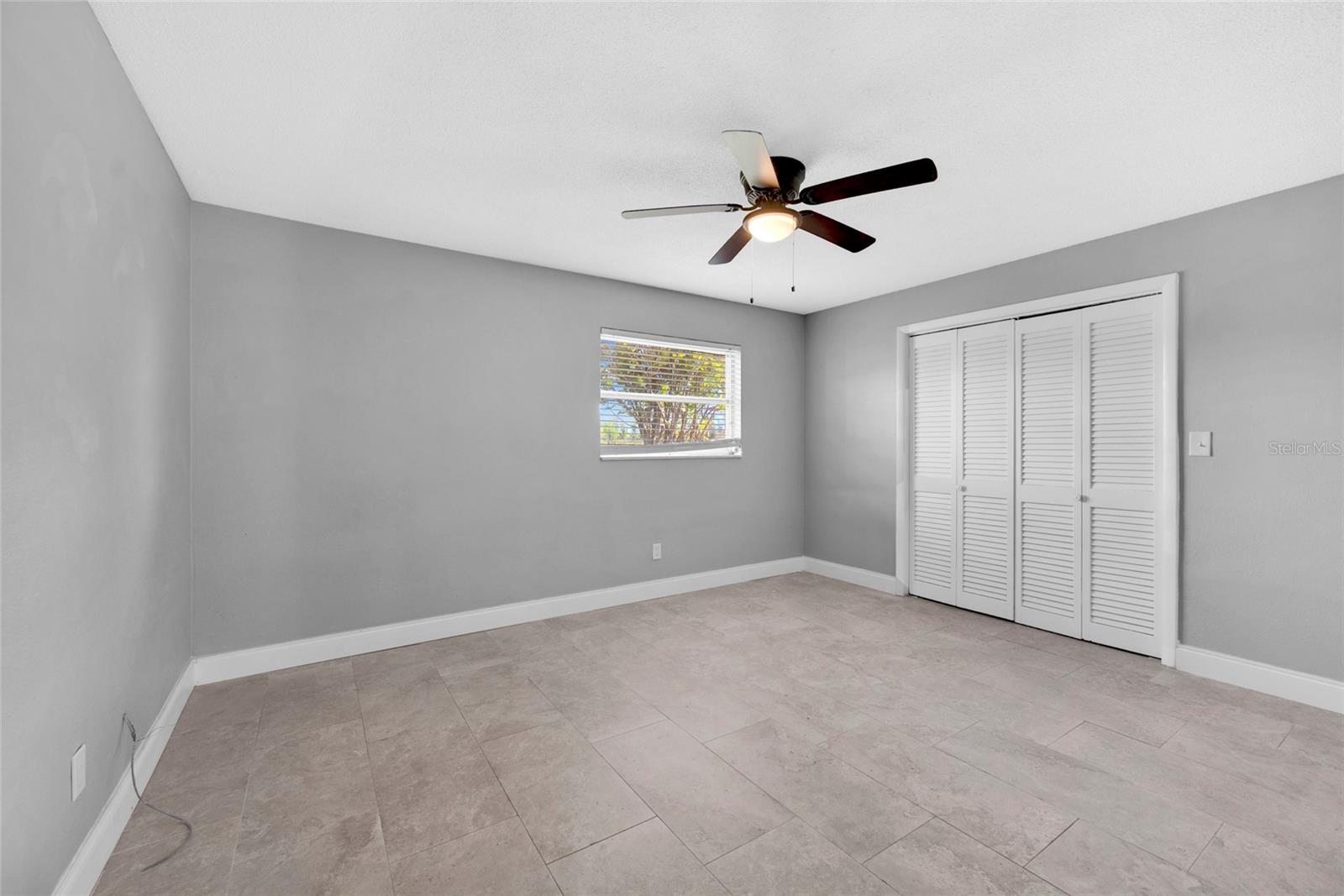 Image 12 of 47 For 124 Crystal Beach Avenue