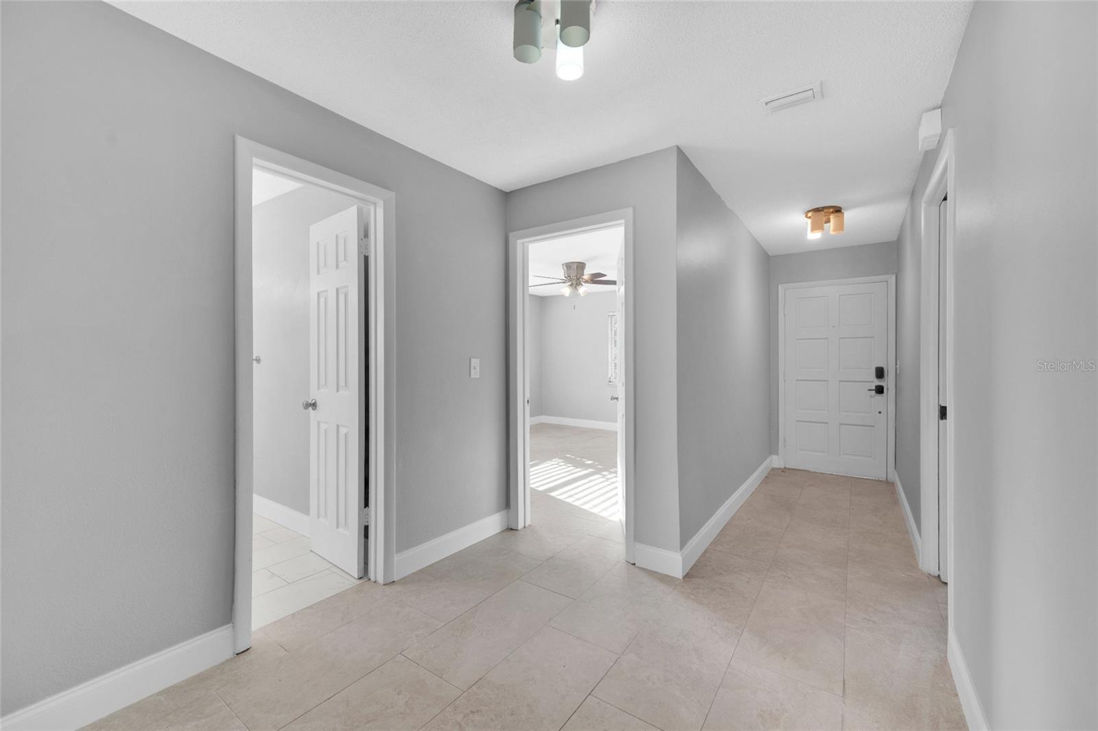 Image 19 of 47 For 124 Crystal Beach Avenue