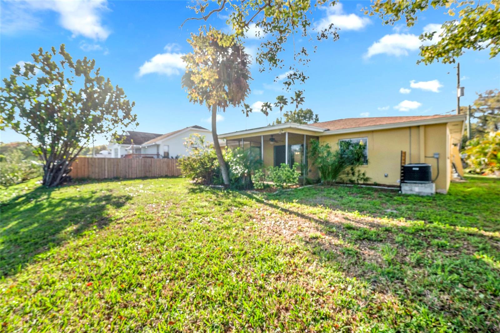 Image 33 of 47 For 124 Crystal Beach Avenue