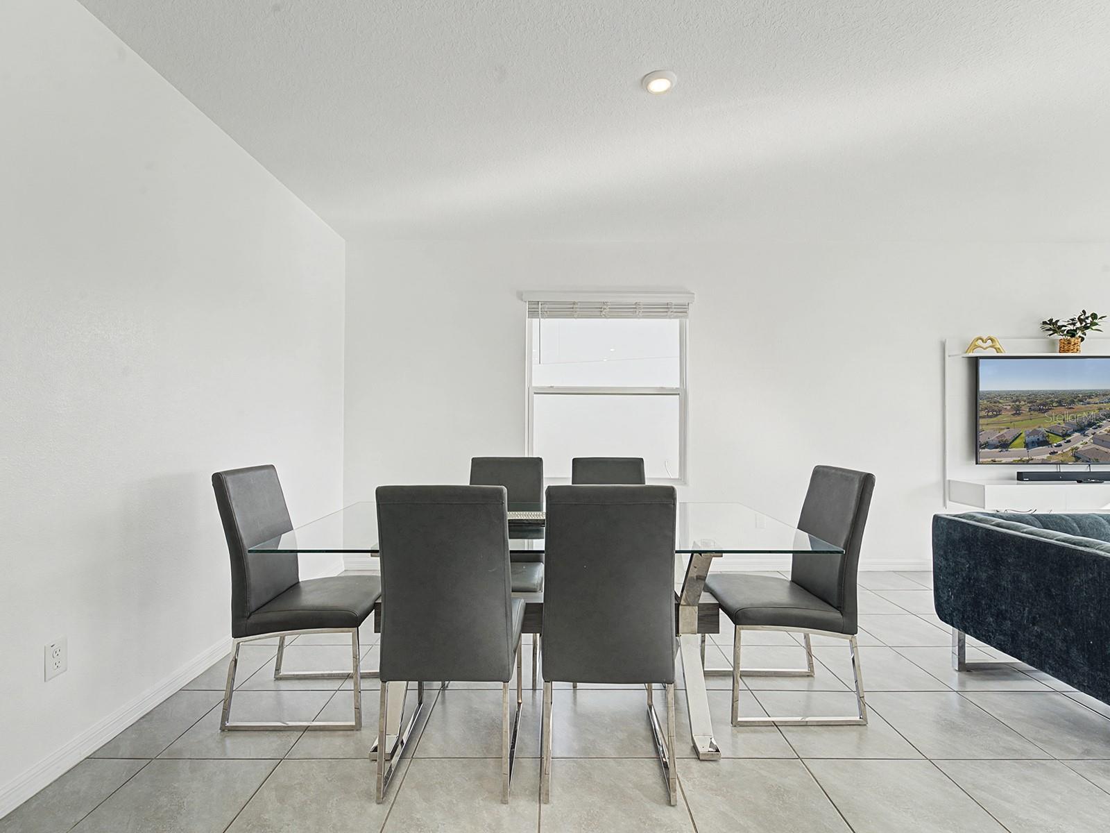 Image 12 of 38 For 6938 Shelby Lynn Way