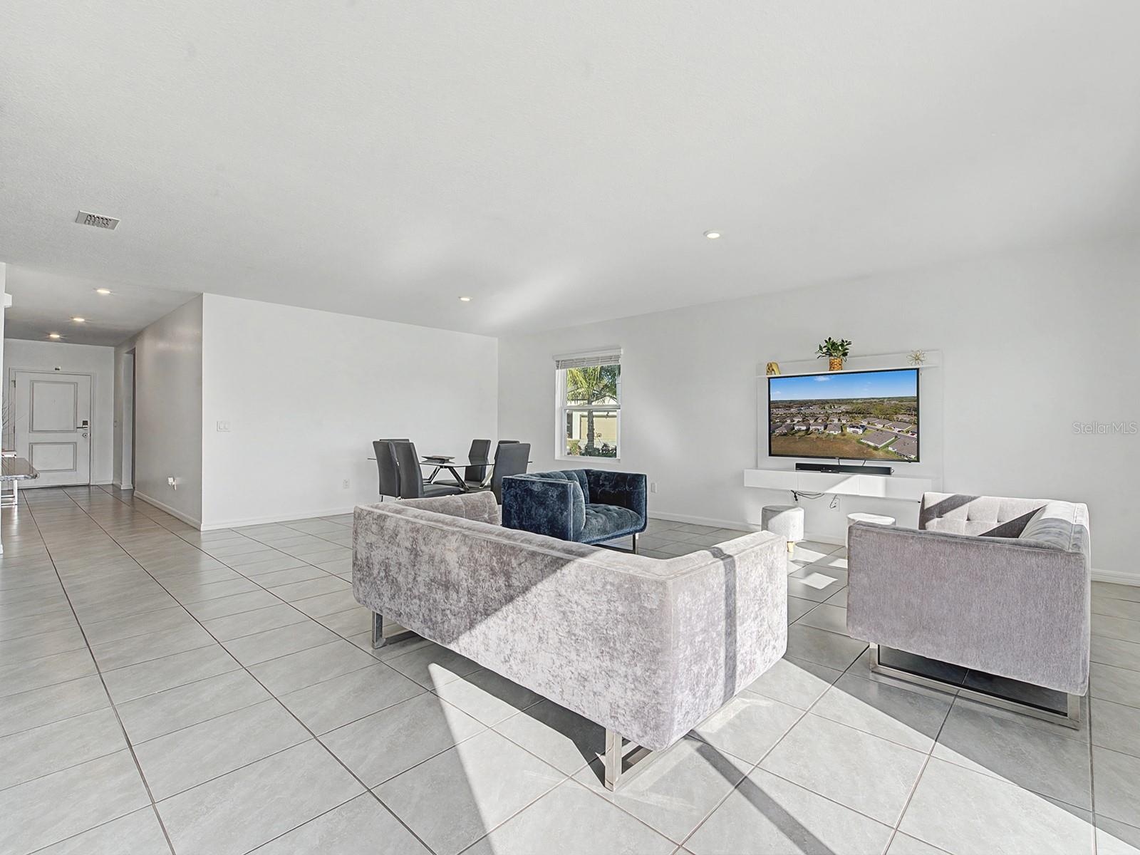 Image 13 of 38 For 6938 Shelby Lynn Way