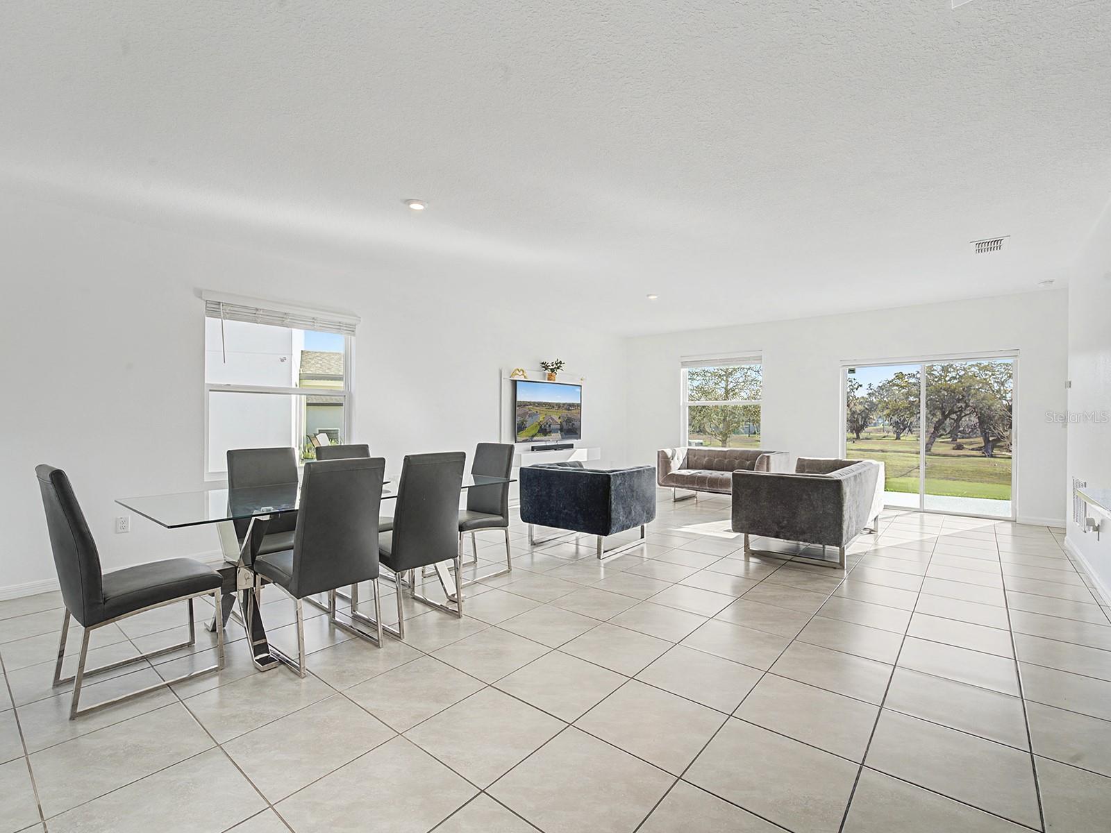 Image 17 of 38 For 6938 Shelby Lynn Way