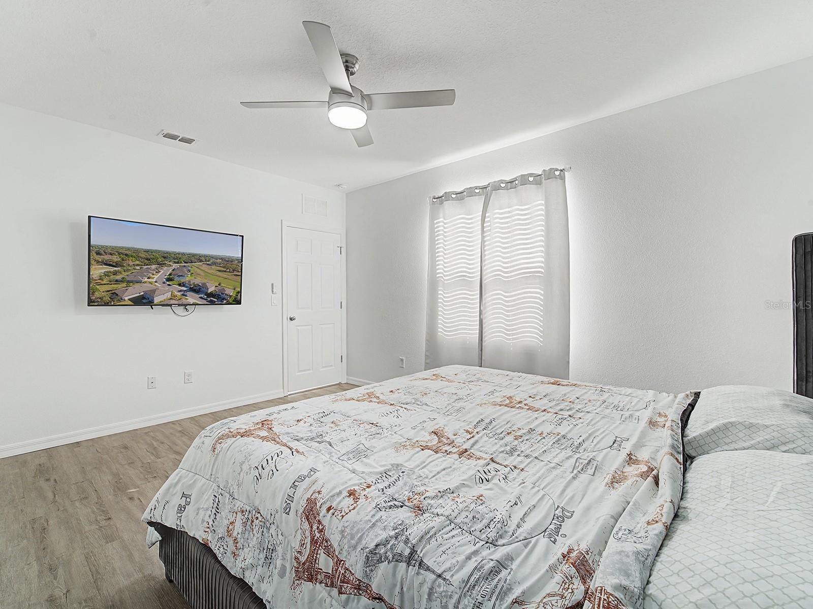 Image 20 of 38 For 6938 Shelby Lynn Way