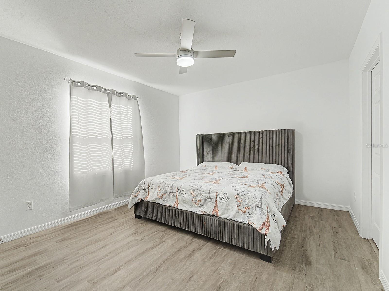 Image 21 of 38 For 6938 Shelby Lynn Way