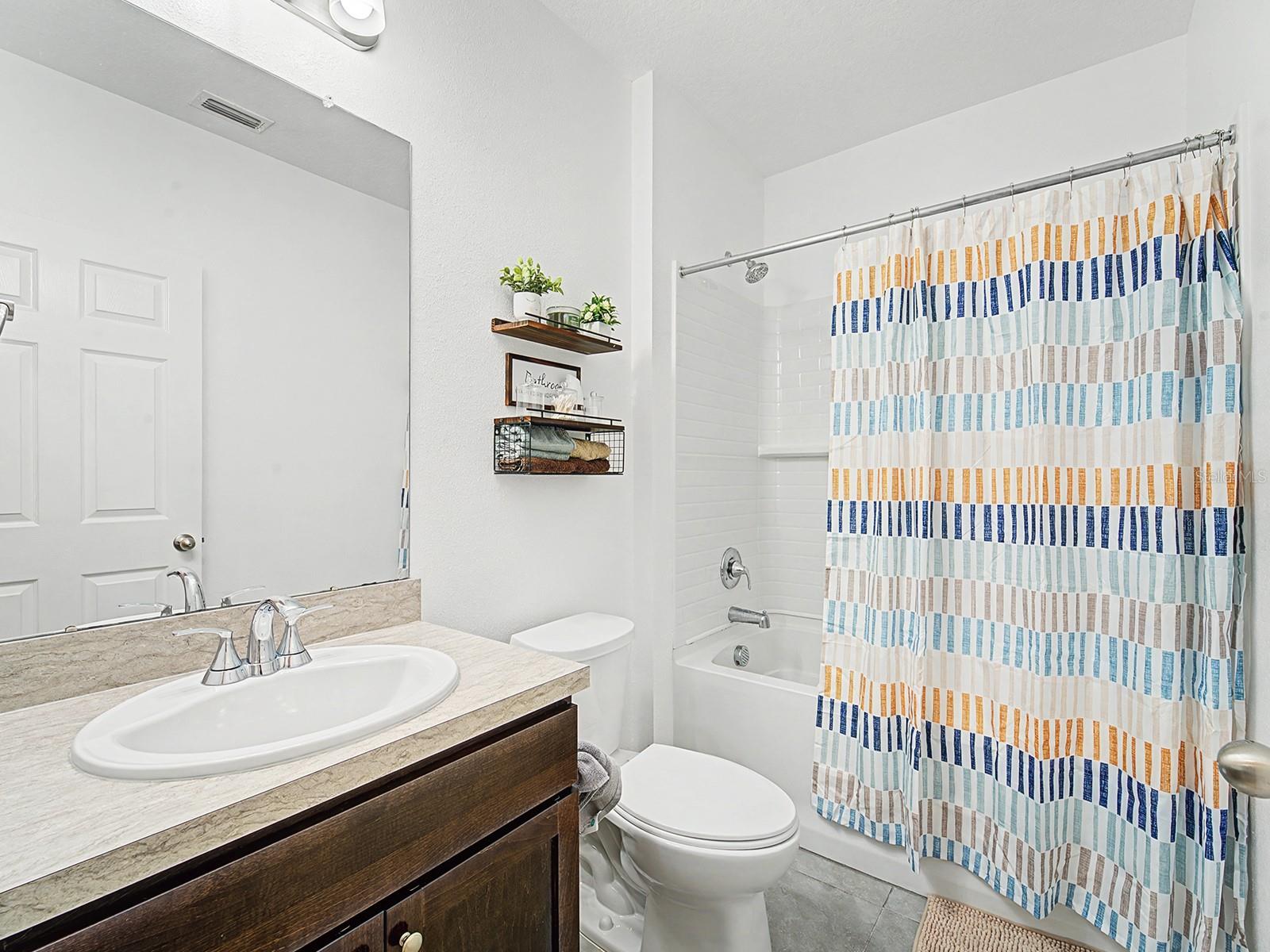 Image 27 of 38 For 6938 Shelby Lynn Way