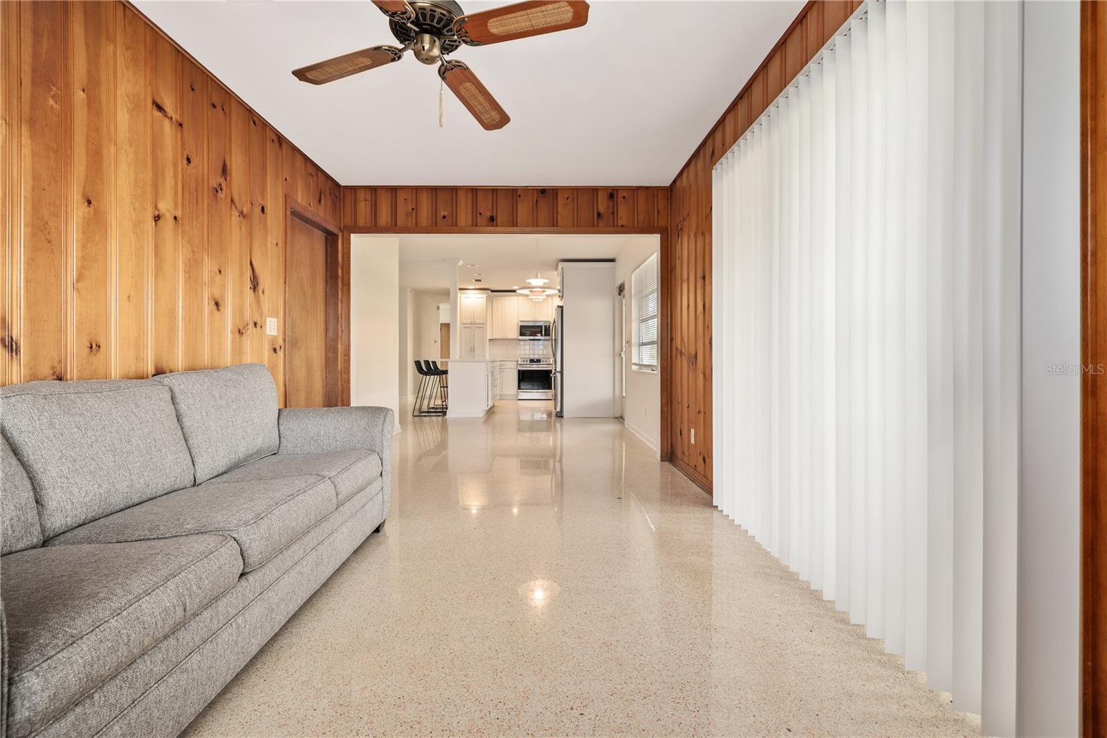 Image 13 of 25 For 12902 Forest Hills Drive