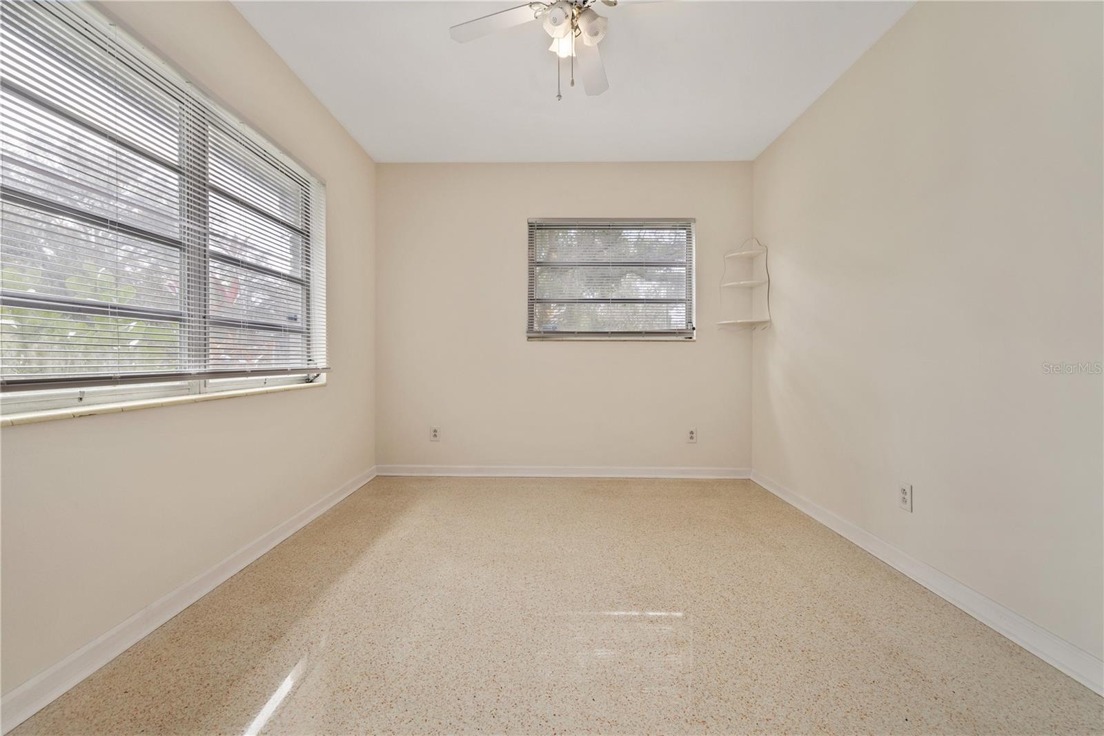 Image 16 of 25 For 12902 Forest Hills Drive