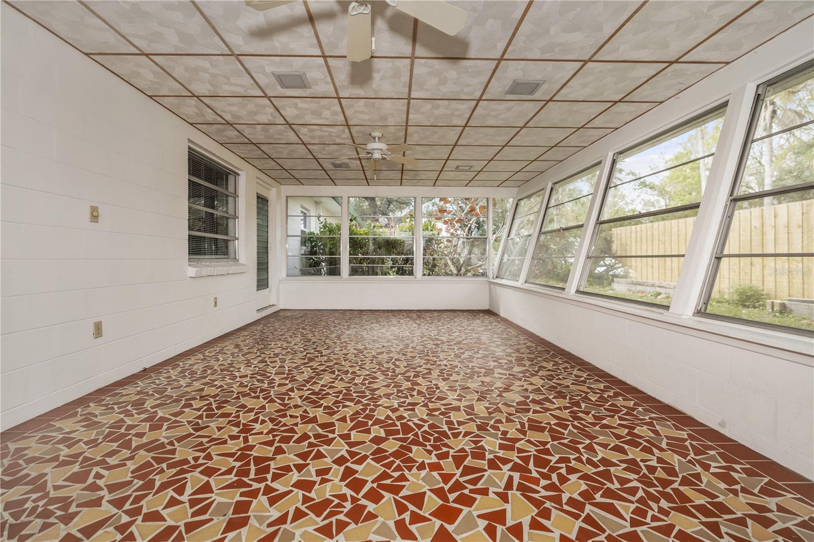 Image 20 of 25 For 12902 Forest Hills Drive