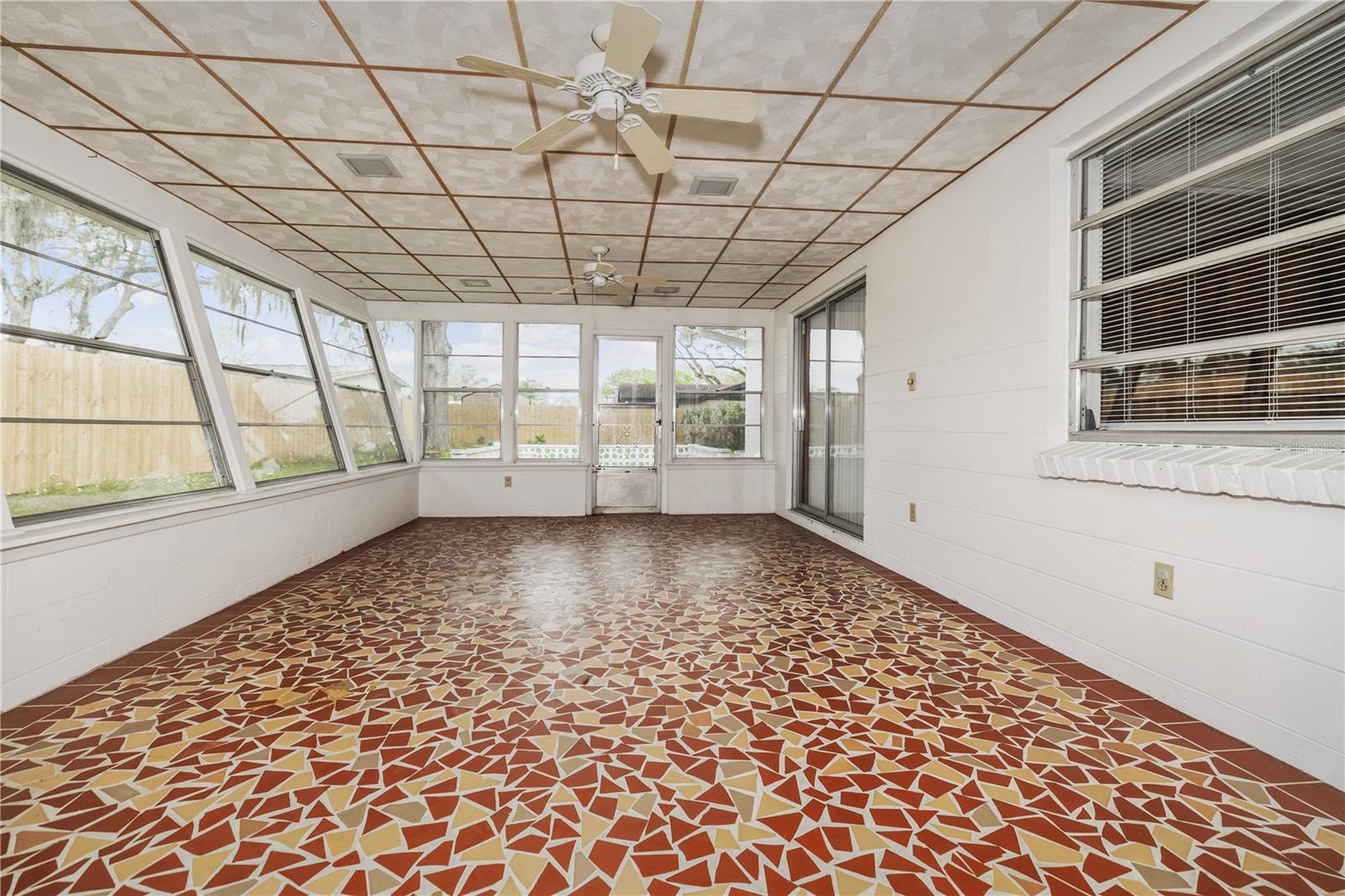 Image 21 of 25 For 12902 Forest Hills Drive