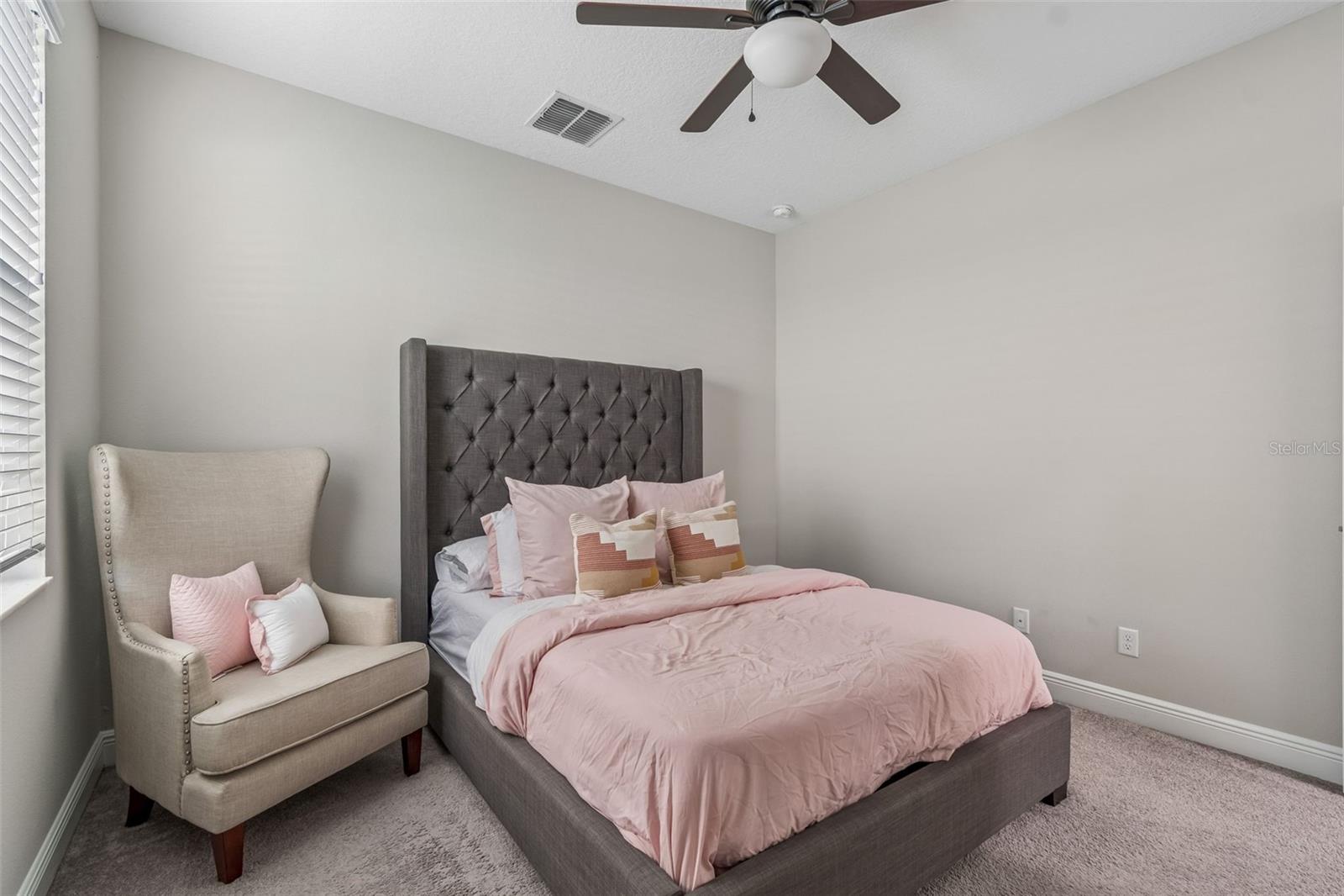 Image 31 of 96 For 19328 Breynia Dr