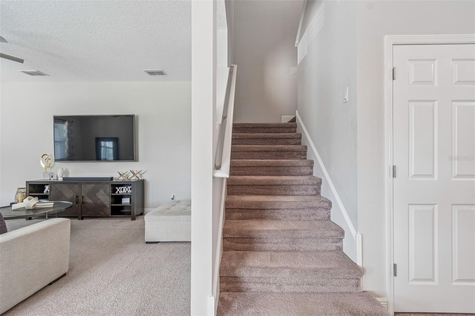 Image 34 of 96 For 19328 Breynia Dr