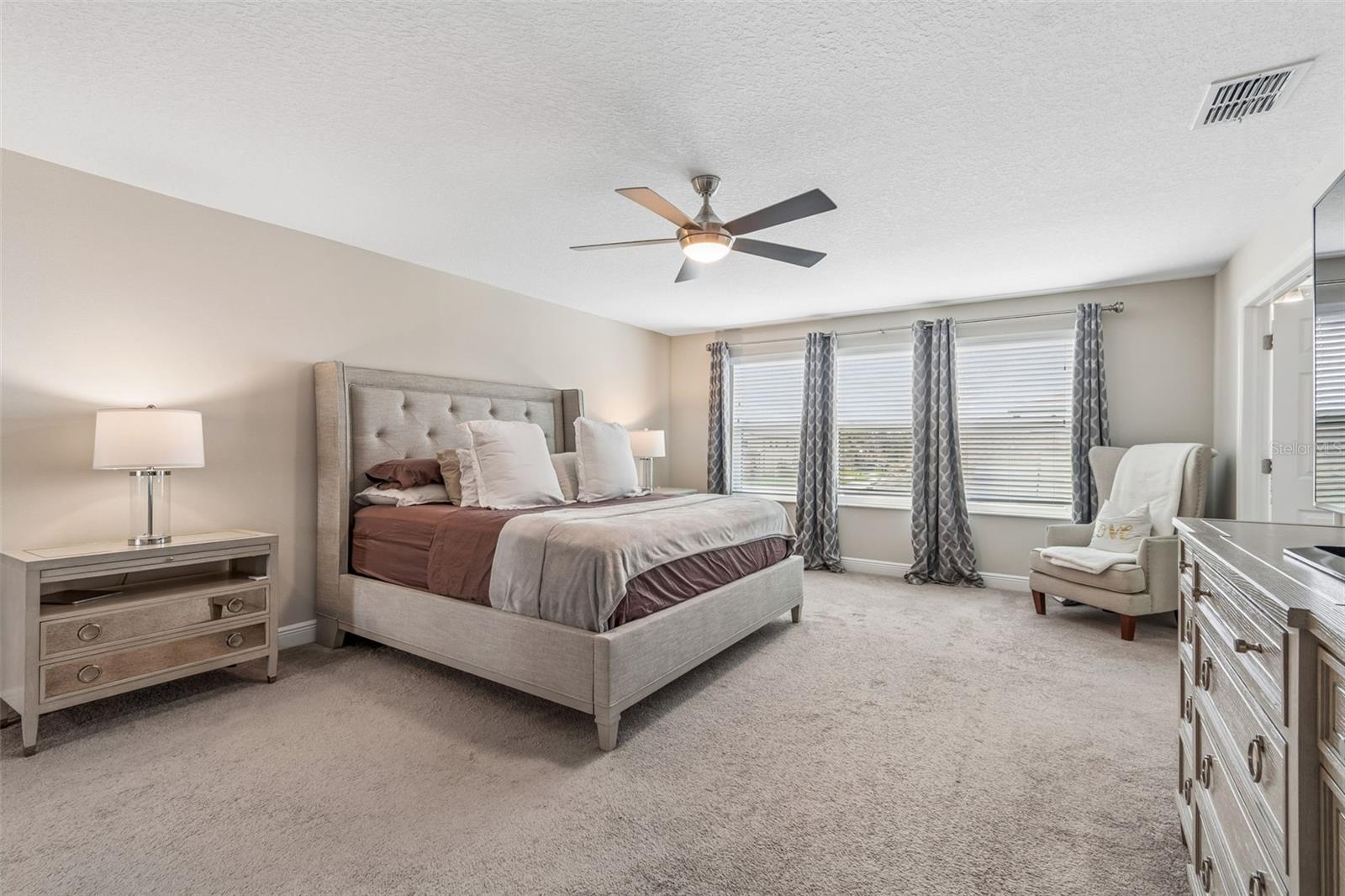 Image 35 of 96 For 19328 Breynia Dr