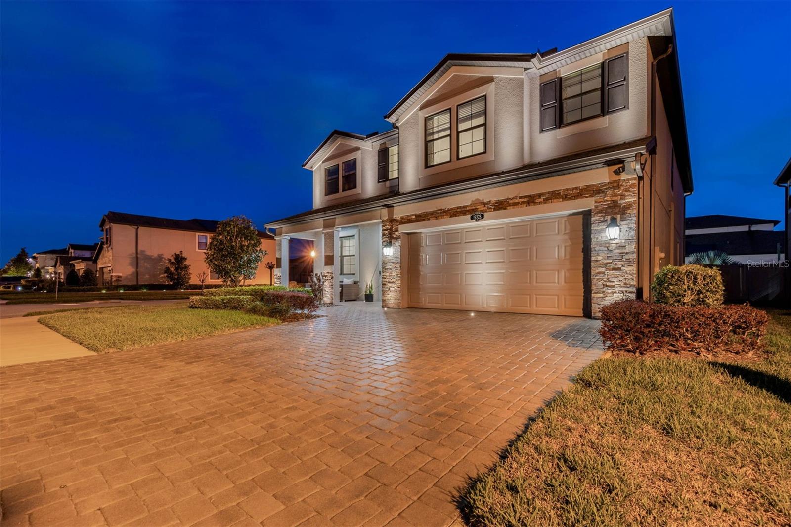 Image 5 of 96 For 19328 Breynia Dr