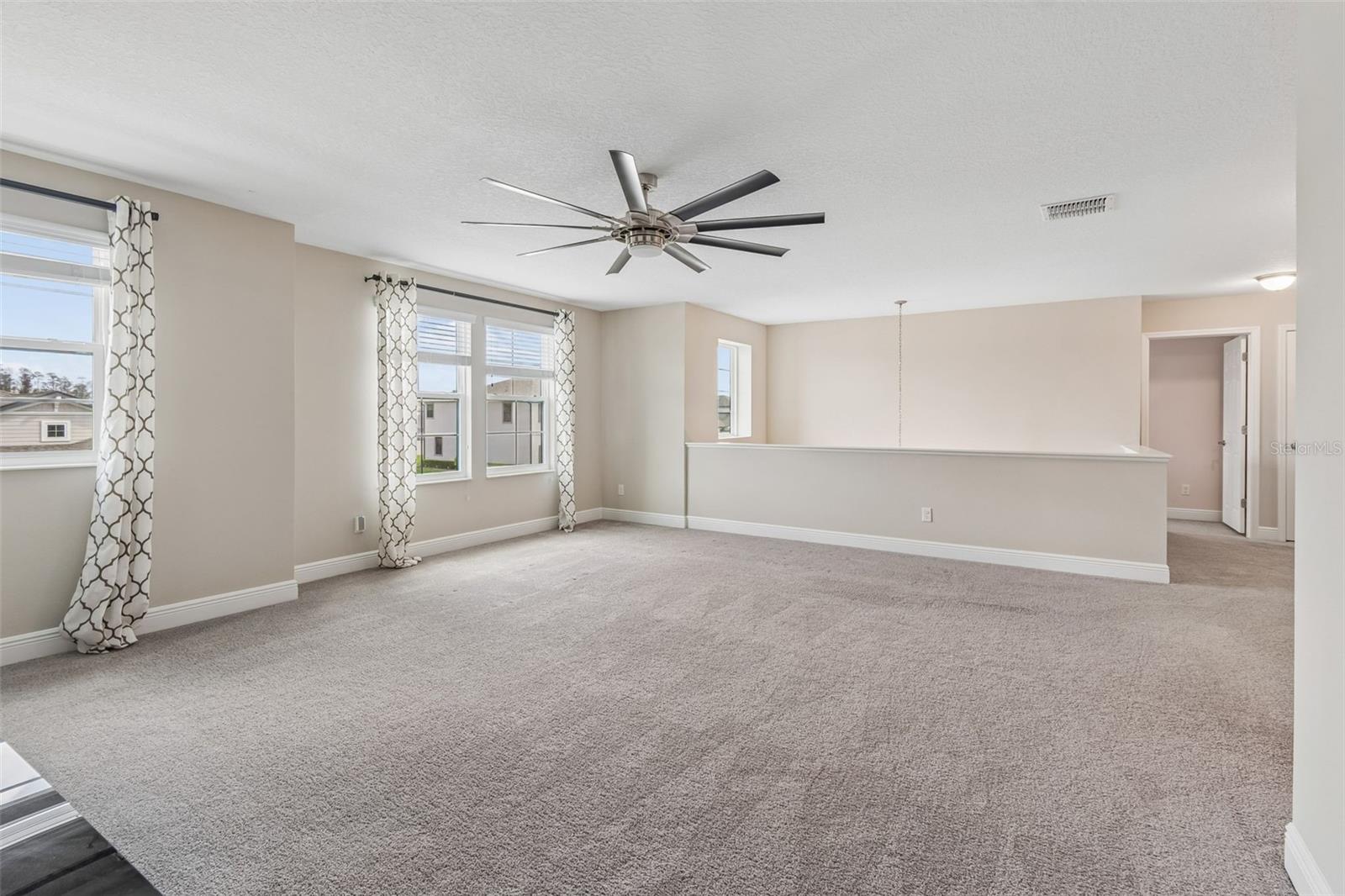 Image 53 of 96 For 19328 Breynia Dr