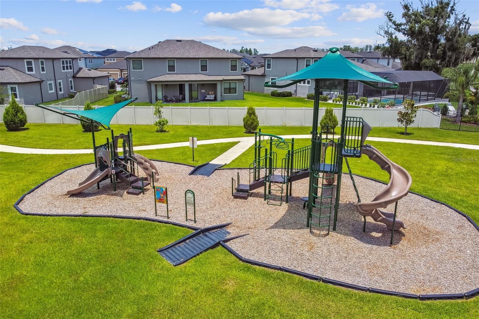 Image 84 of 96 For 19328 Breynia Dr