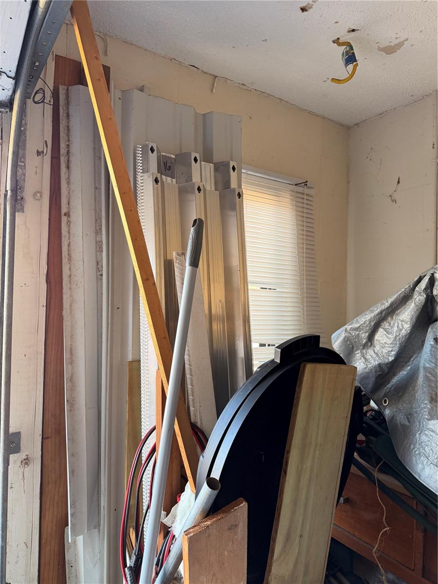 Image 33 of 34 For 11614 Rose Tree Drive