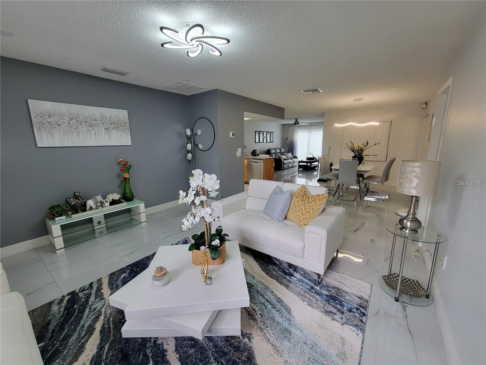 Image 3 of 10 For 11230 Taft Lane