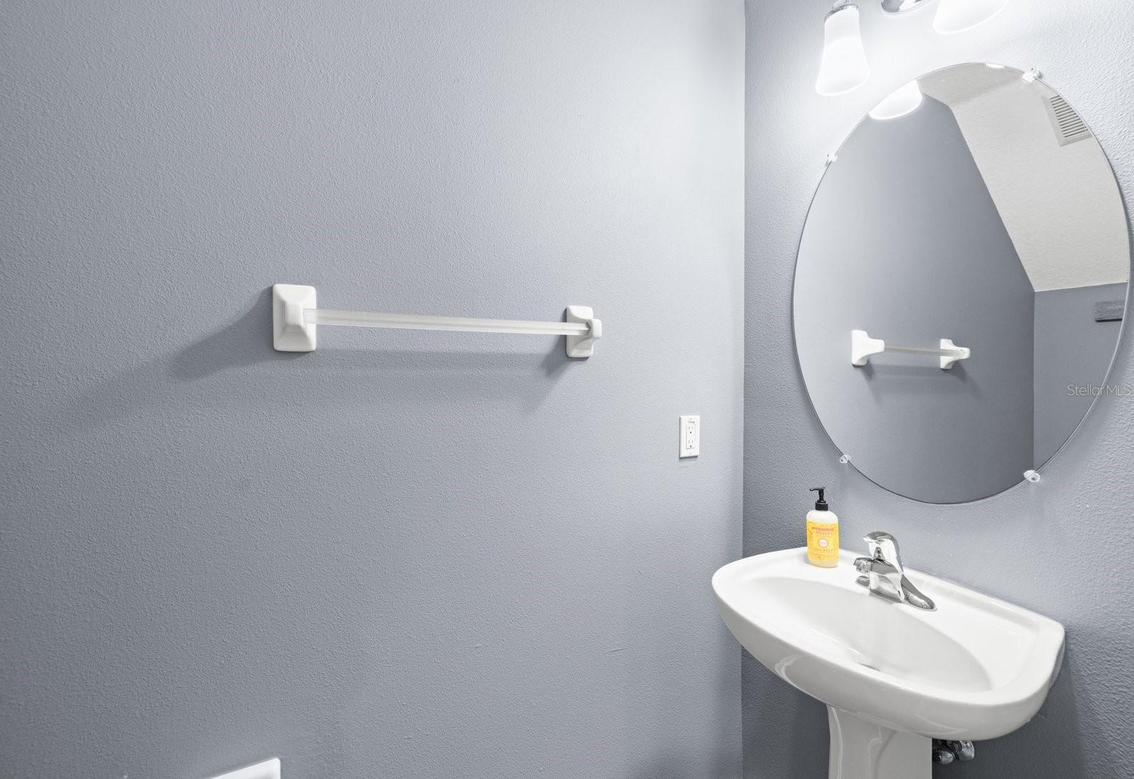 Image 14 of 33 For 11231 Kapok Grand Circle