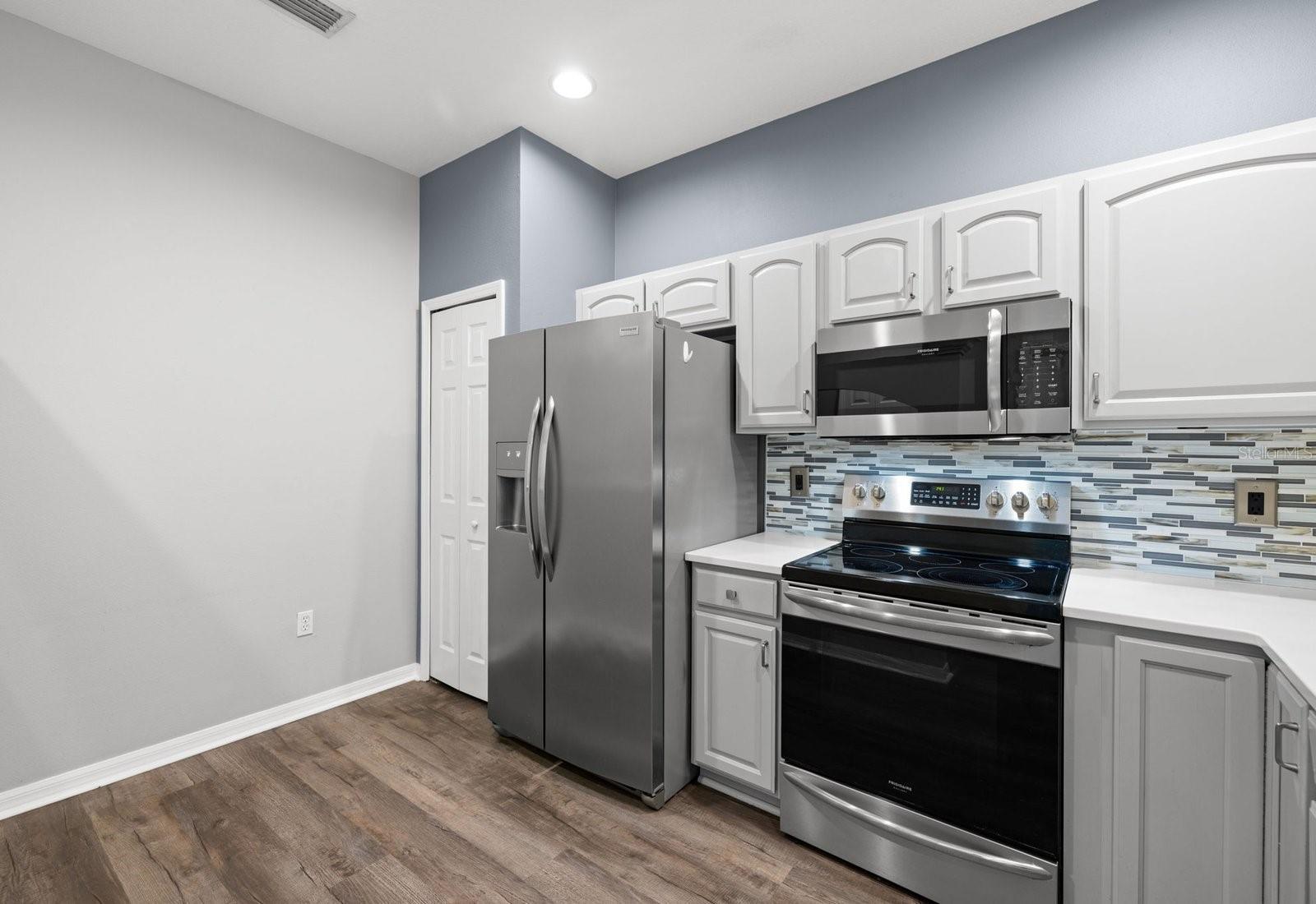 Image 5 of 33 For 11231 Kapok Grand Circle