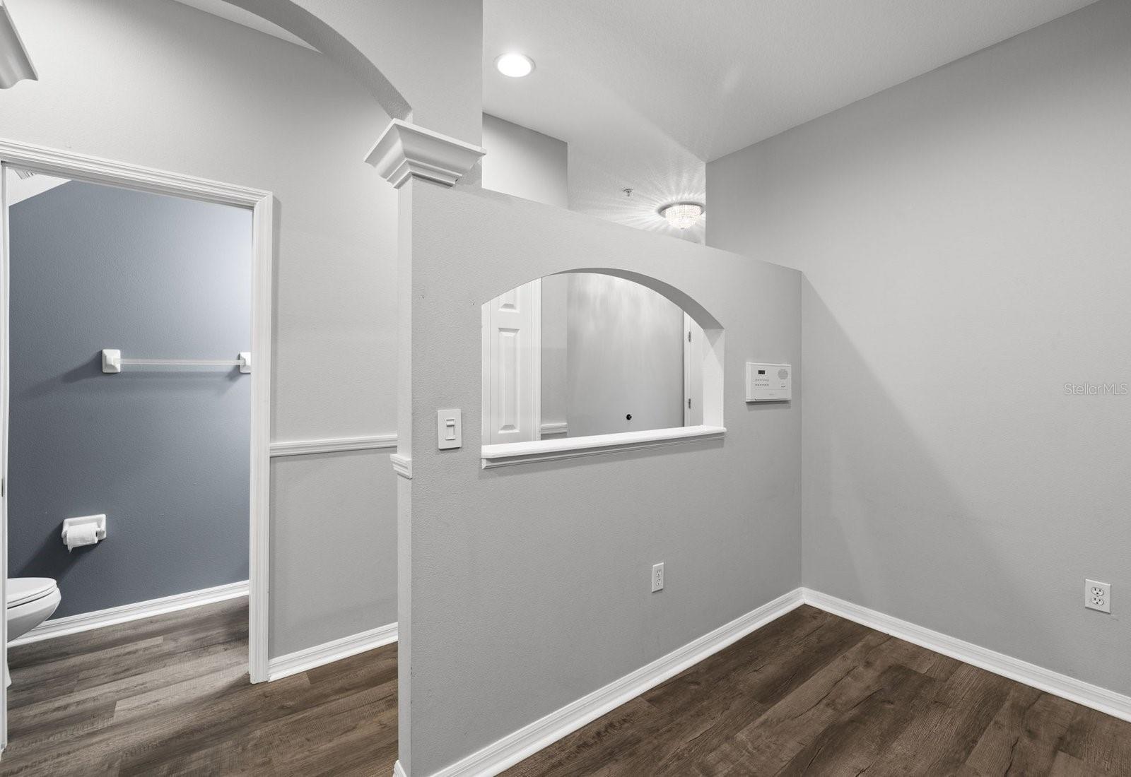 Image 6 of 33 For 11231 Kapok Grand Circle