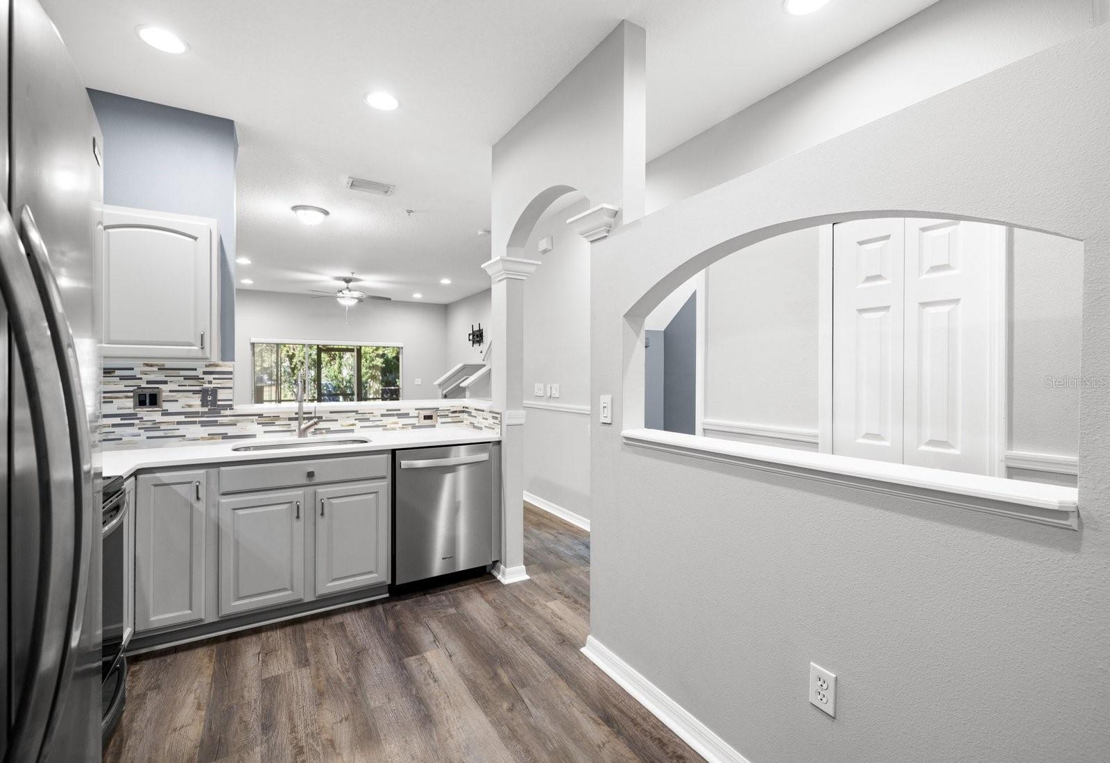 Image 7 of 33 For 11231 Kapok Grand Circle