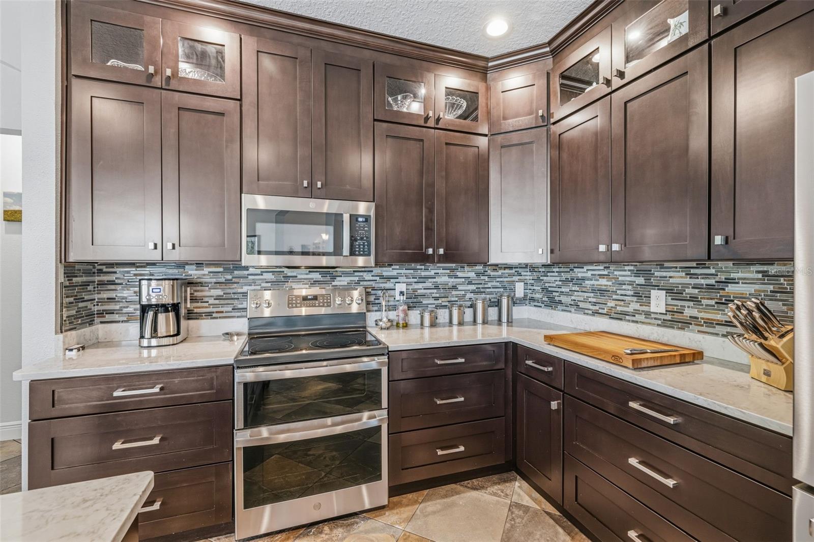 Image 11 of 60 For 4103 Heritage Lake Court