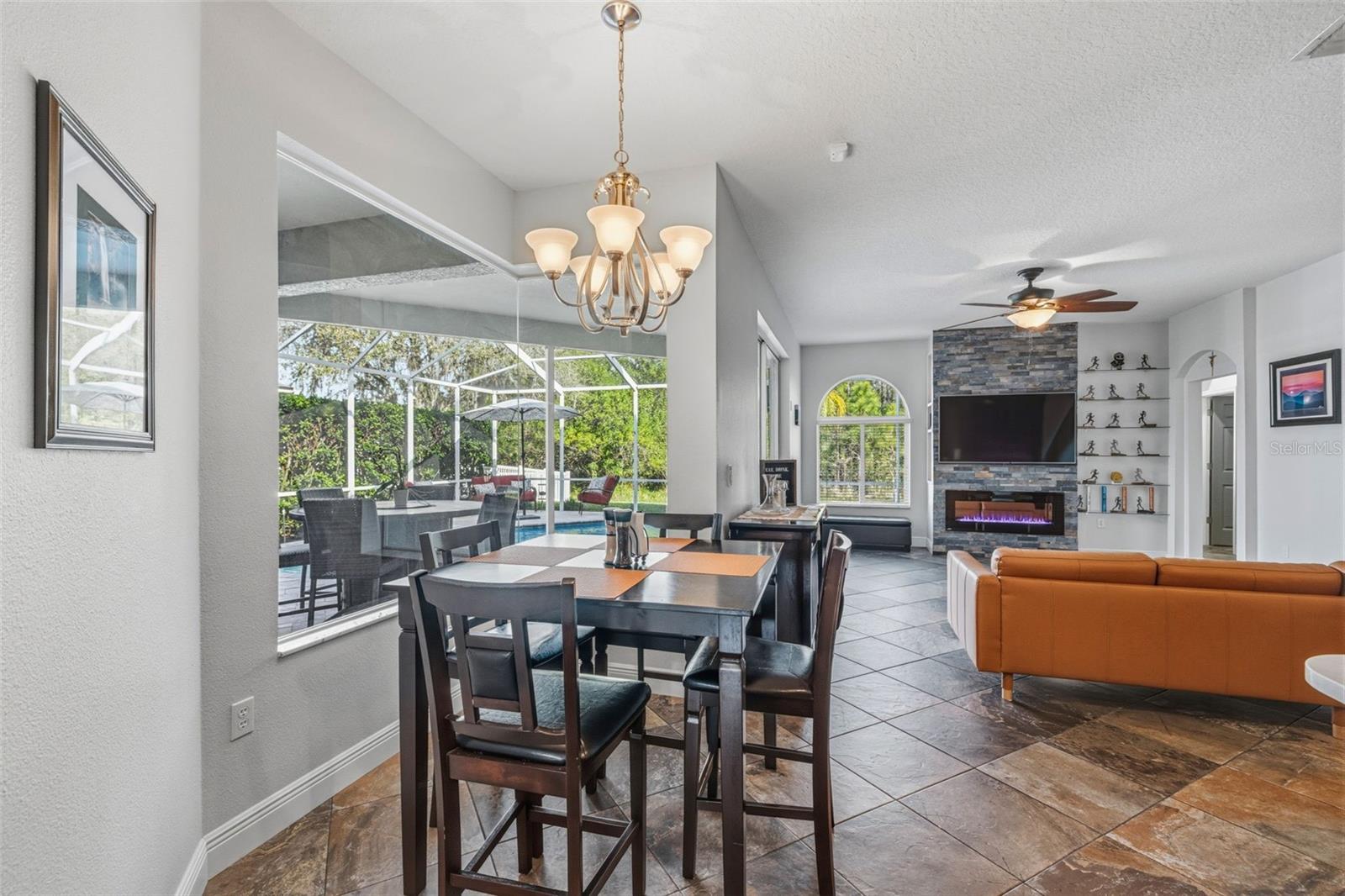 Image 14 of 60 For 4103 Heritage Lake Court