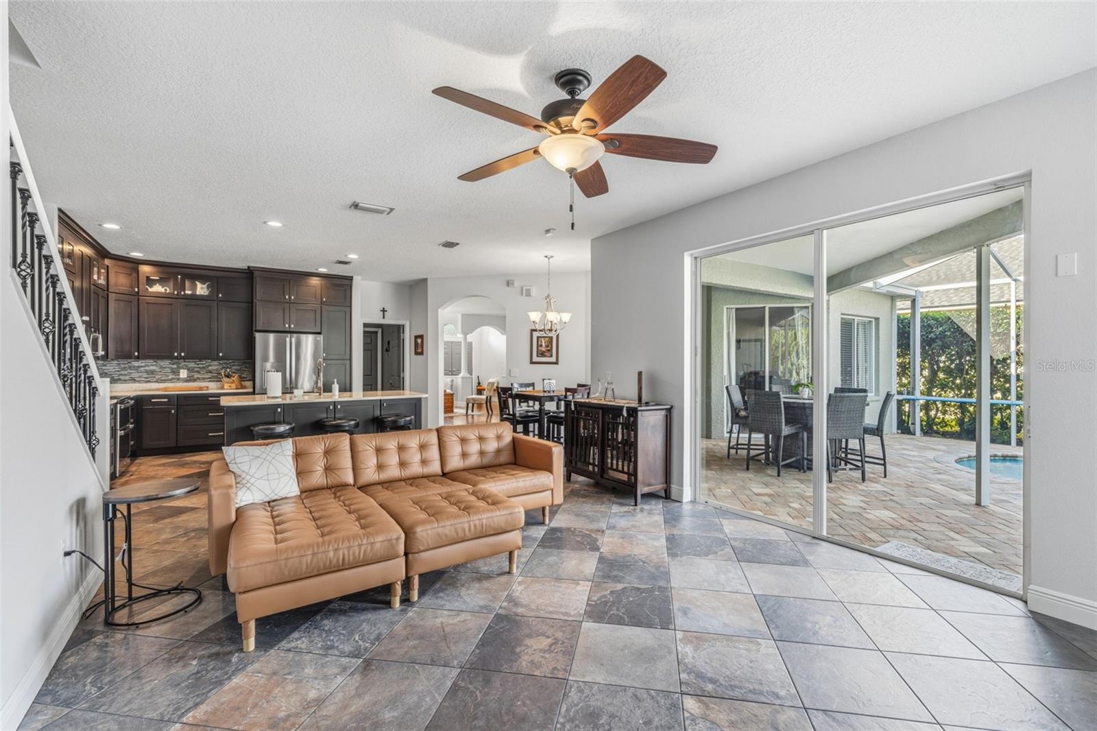 Image 16 of 60 For 4103 Heritage Lake Court