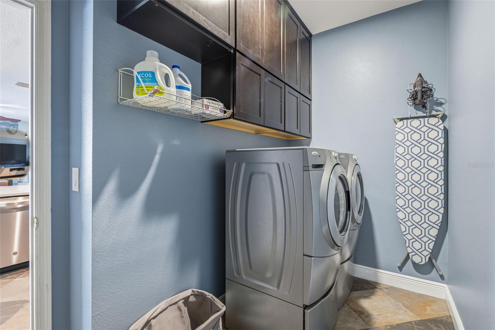 Image 32 of 60 For 4103 Heritage Lake Court