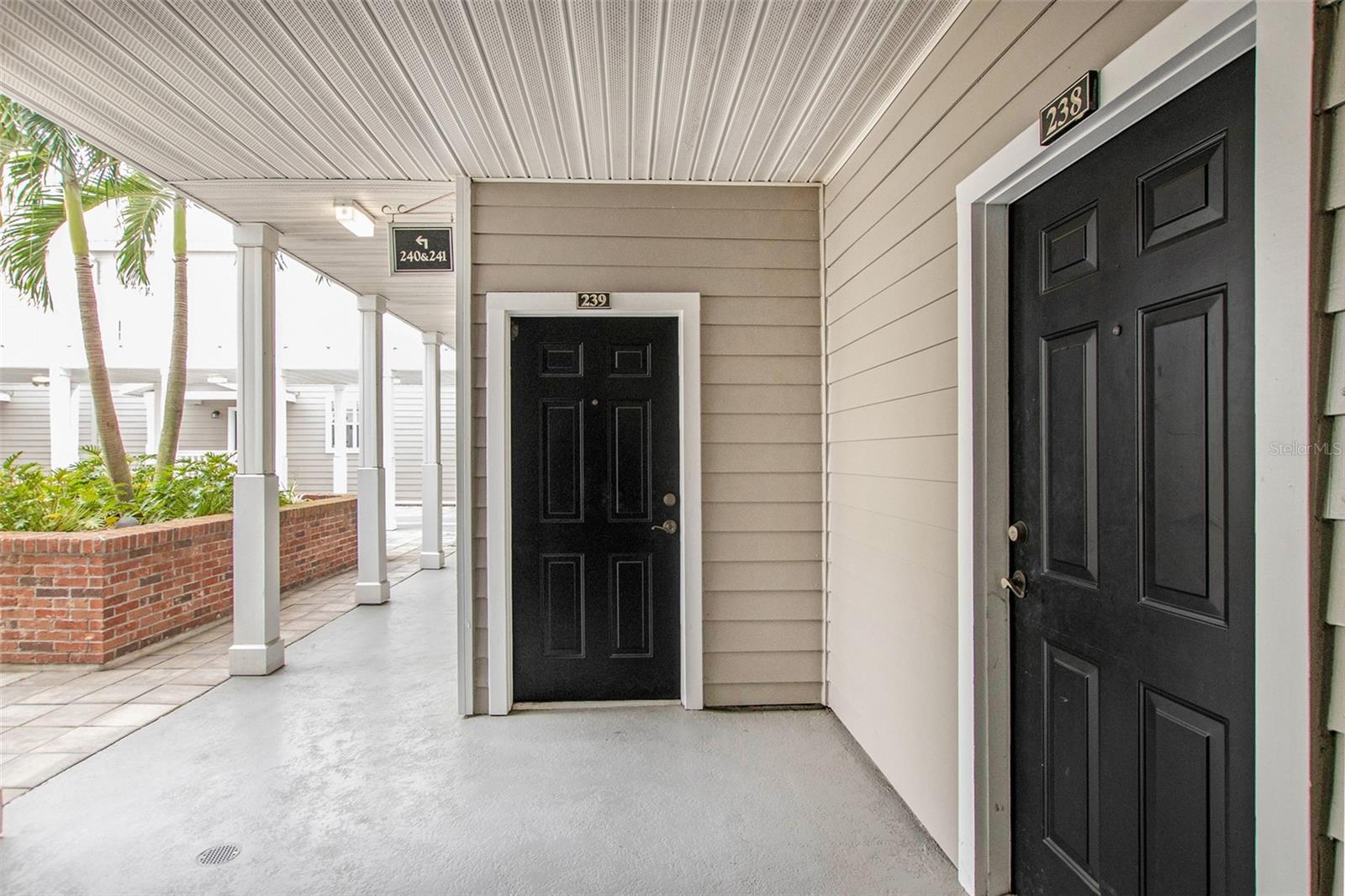 Image 2 of 35 For 800 Dakota Avenue 238