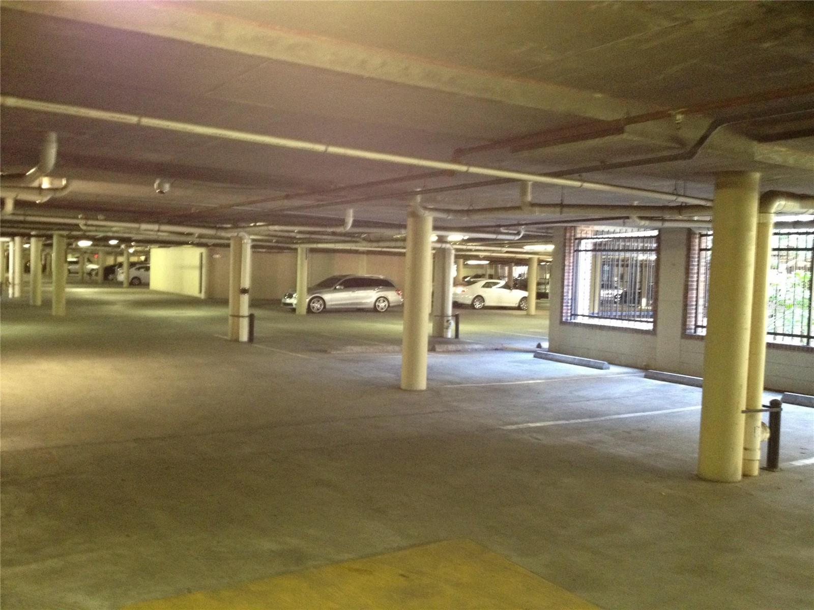 Image 27 of 35 For 800 Dakota Avenue 238