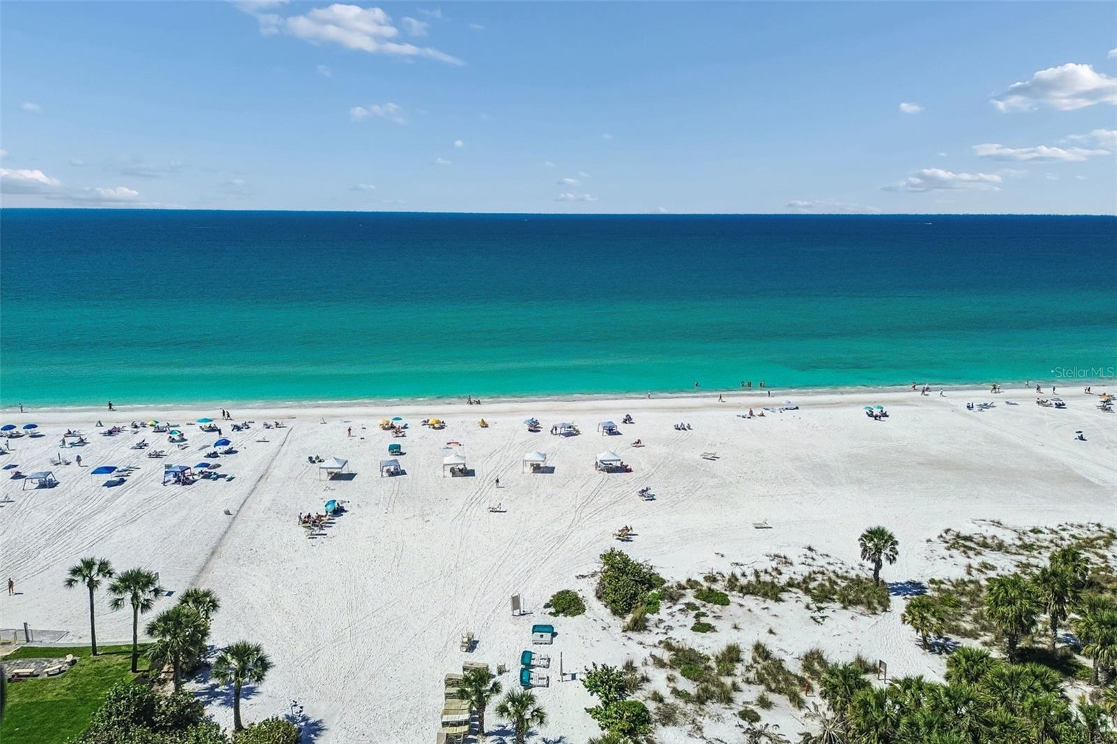 Image 81 of 98 For 6263 Midnight Pass Road 301