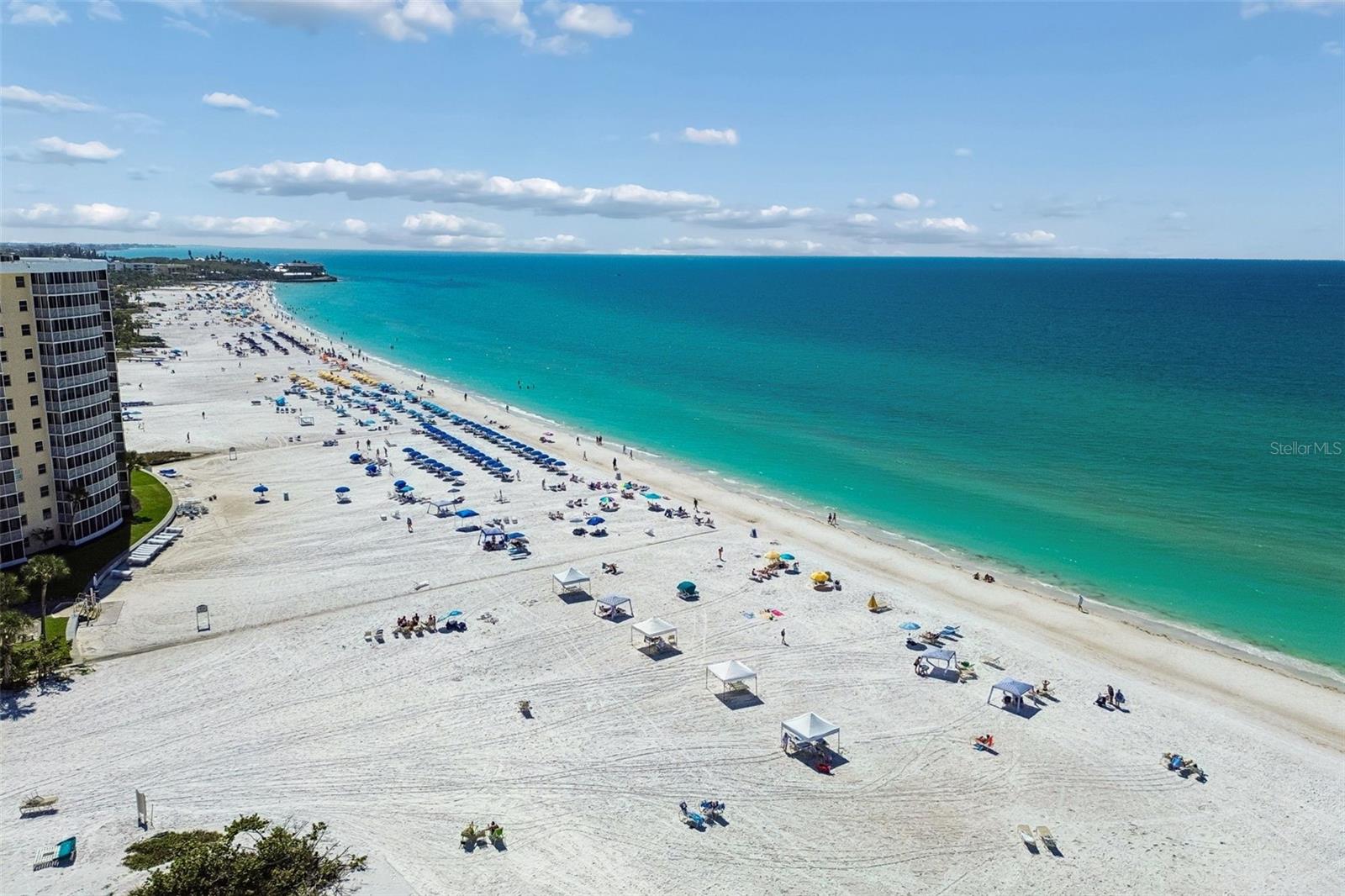 Image 82 of 98 For 6263 Midnight Pass Road 301