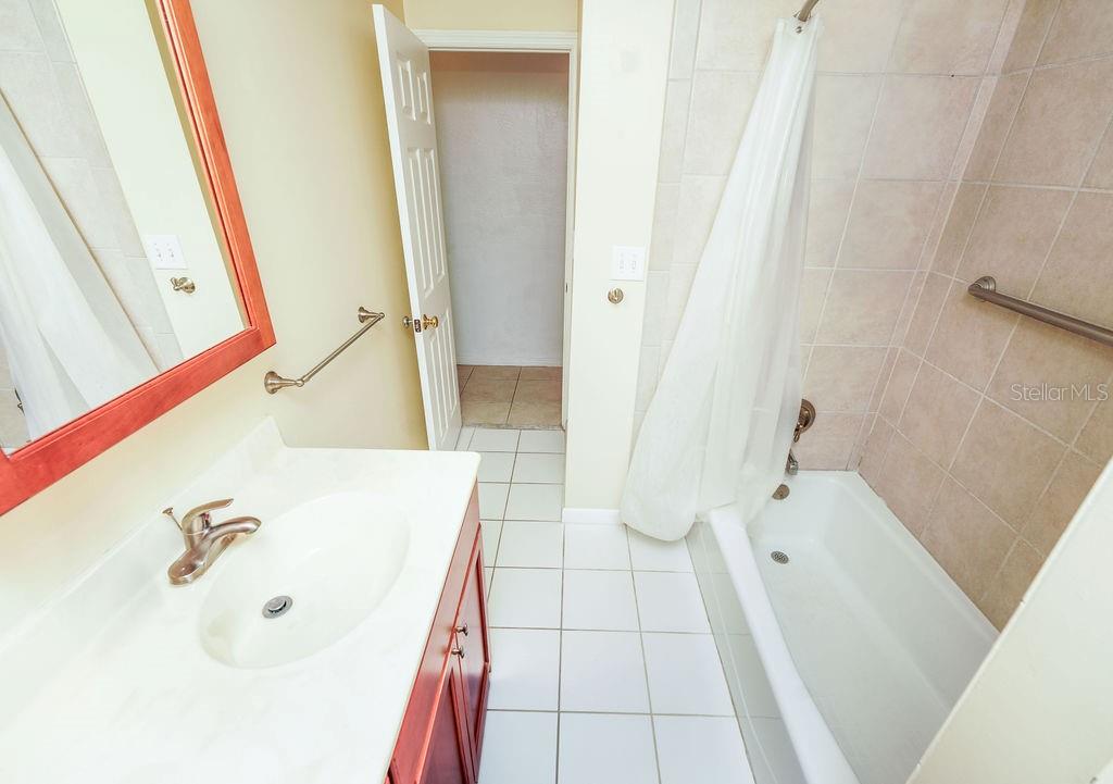 Image 18 of 51 For 301 41st Avenue