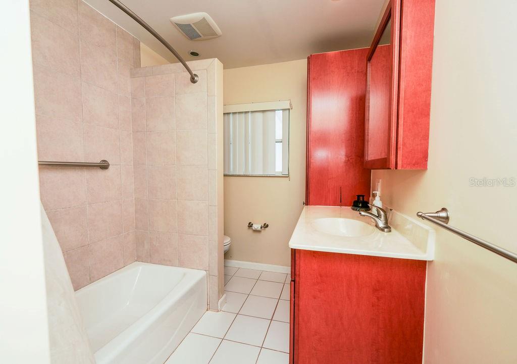 Image 20 of 51 For 301 41st Avenue