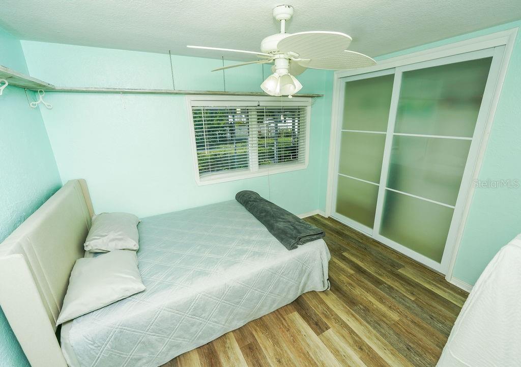 Image 21 of 51 For 301 41st Avenue