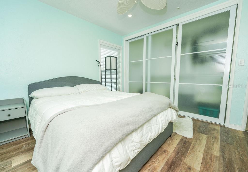 Image 22 of 51 For 301 41st Avenue