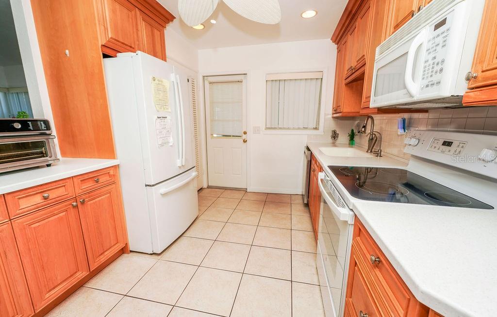 Image 30 of 51 For 301 41st Avenue