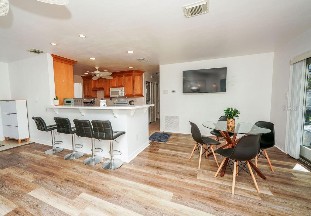 Image 38 of 51 For 301 41st Avenue