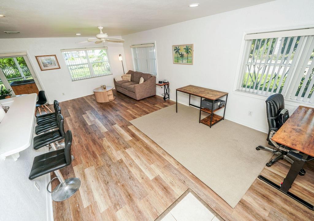 Image 41 of 51 For 301 41st Avenue