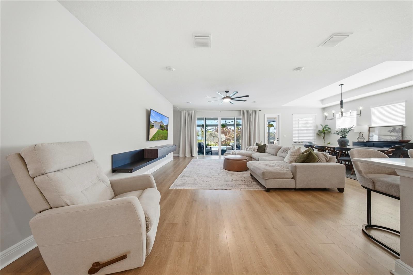 Image 11 of 55 For 31605 Westbury Estates Avenue