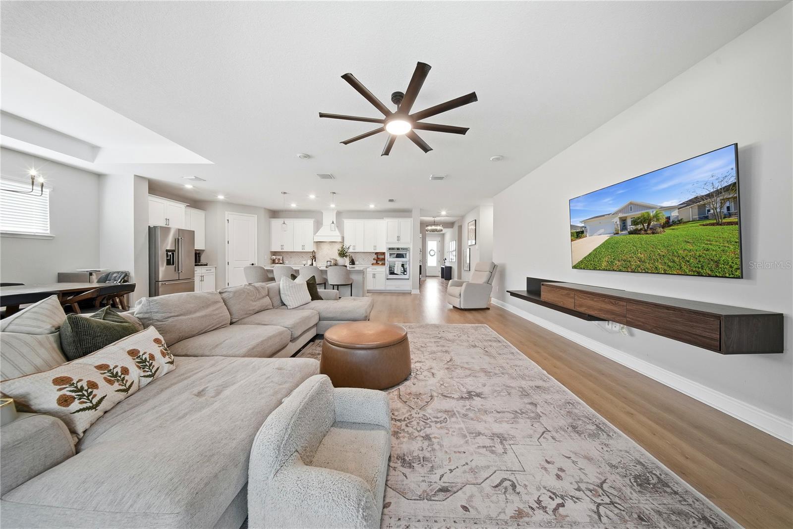 Image 13 of 55 For 31605 Westbury Estates Avenue