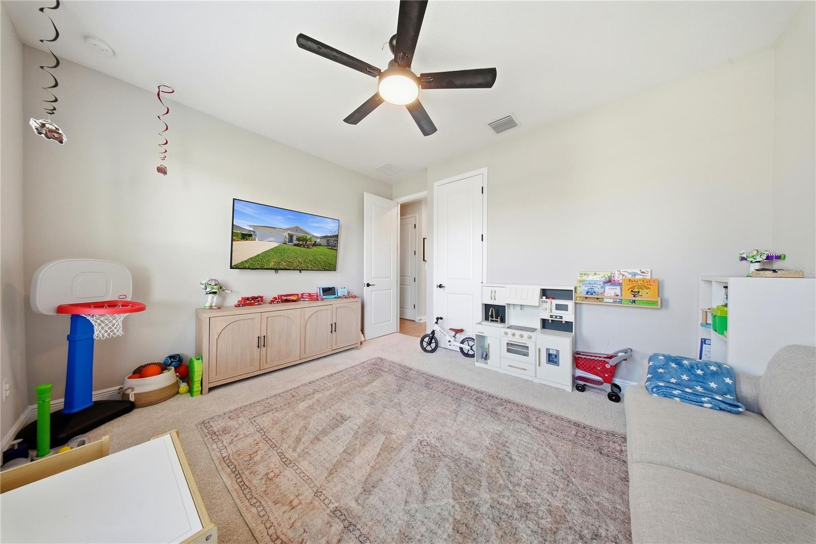 Image 23 of 55 For 31605 Westbury Estates Avenue